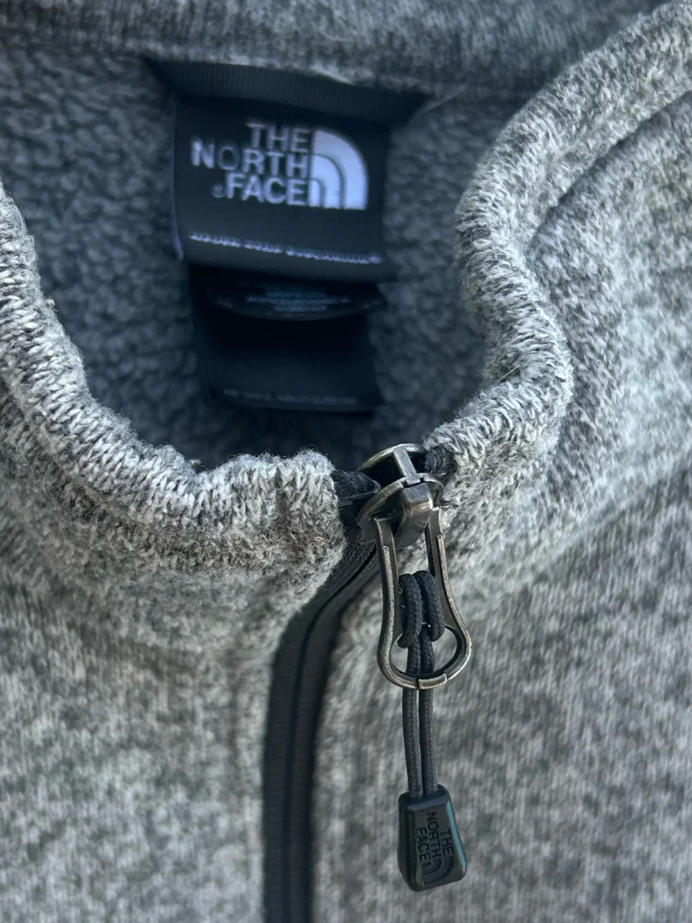 The North Face Men’s Gray Quarter-Zip Fleece Pullover